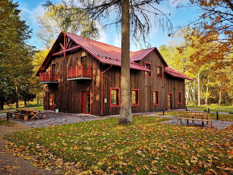 Svilpaunieki, Lūznava, Letonia
