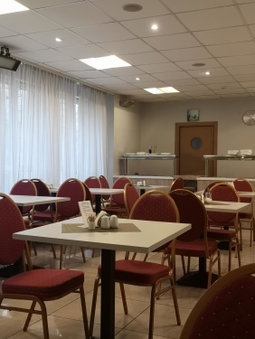 Hotel BEST with FREE PARKING, Rīga, Latvia