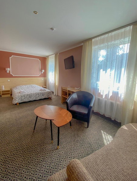Hotel BEST with FREE PARKING, Rīga, Latvia