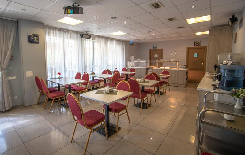 Hotel BEST with FREE PARKING, Rīga, Latvia