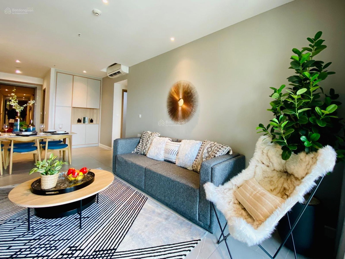 Apartment for sale in Ho Chi Minh City, Vietnam · Zenith · 3 rooms, 2 baths