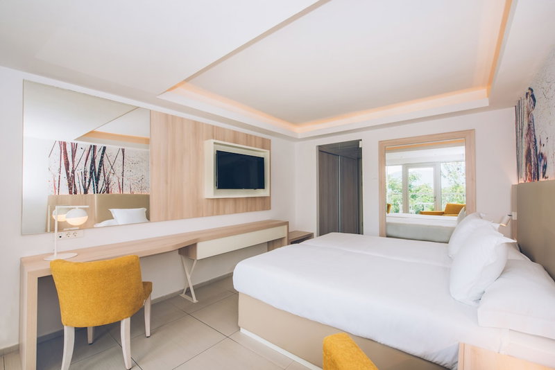 Iberostar Waves Herceg Novi -All Inclusive, Igalo, Montenegro