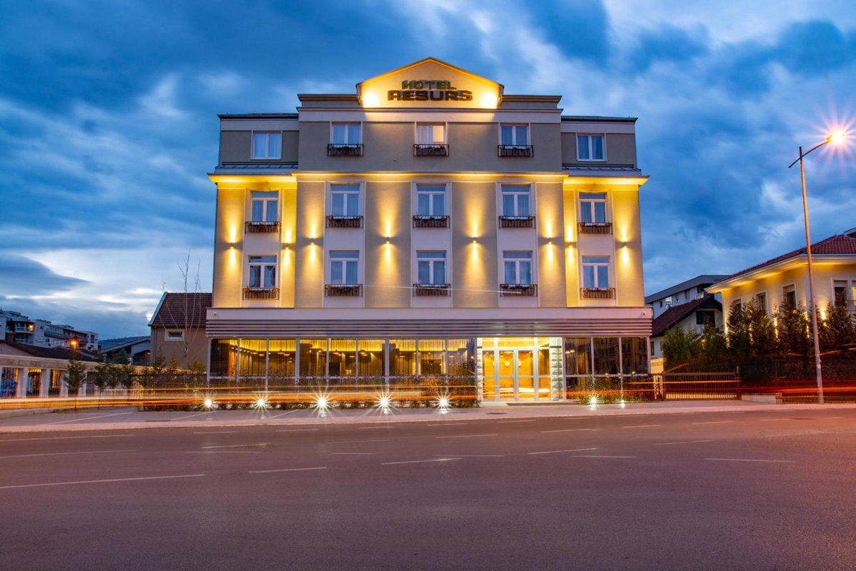 Hotel · Hotel Resurs, Podgorica