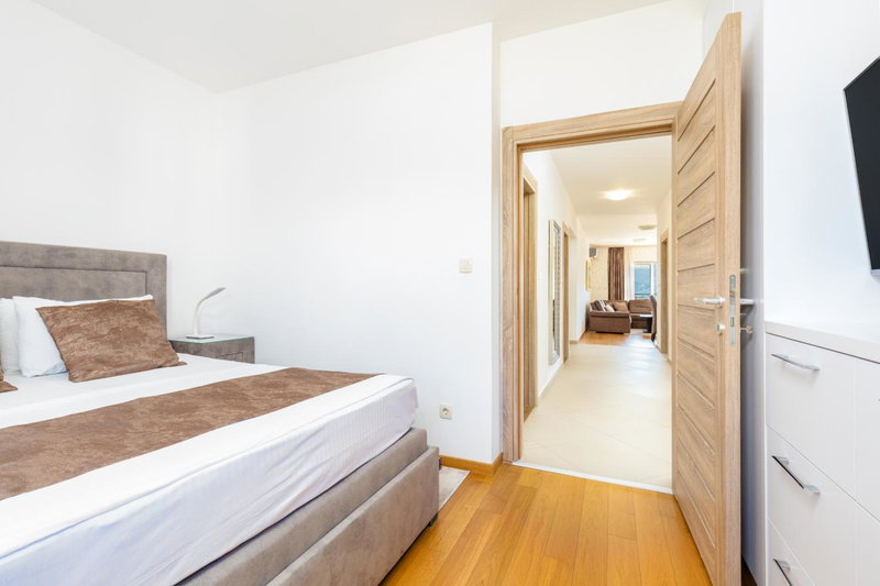 Apart hotel KATUNJANIN, Herceg Novi, Черногория