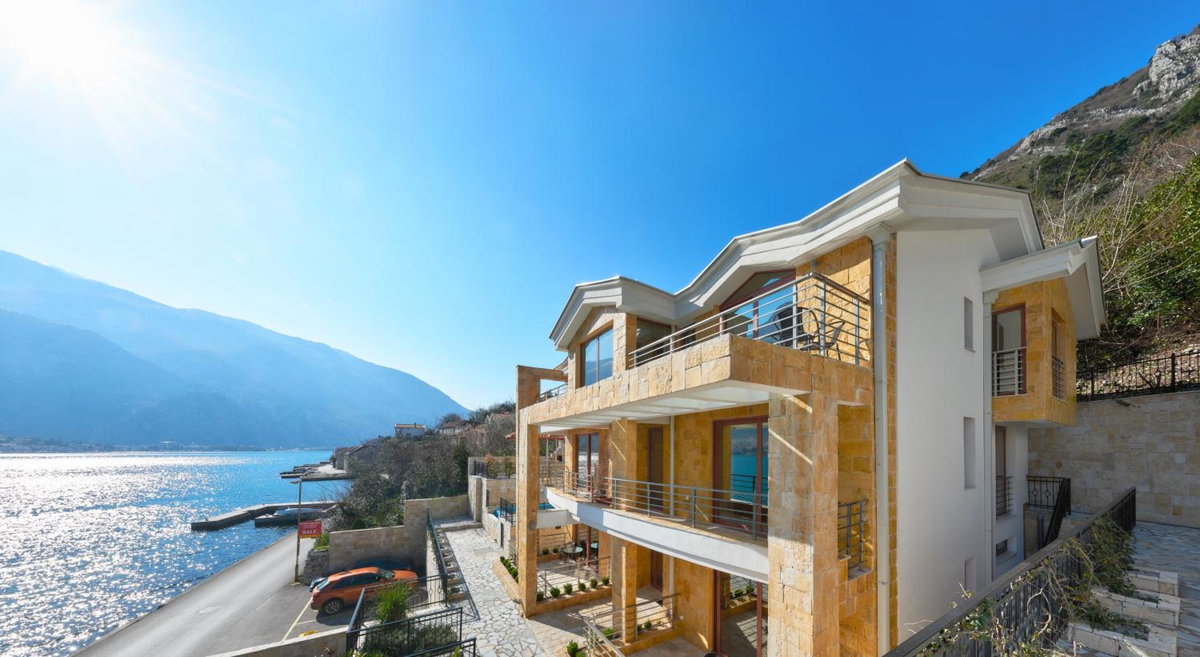 Apartments Residence Portofino, Montenegro
