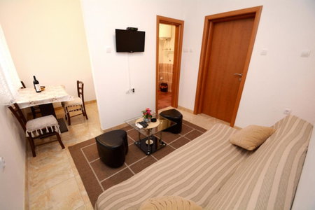Marinero Apartments, Cetinje, Montenegro