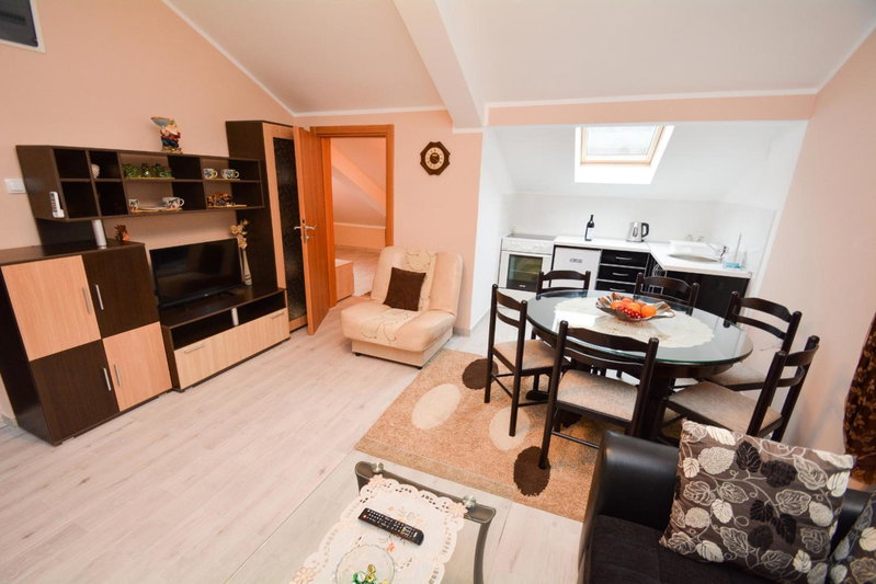 Marinero Apartments, Cetinje, Montenegro