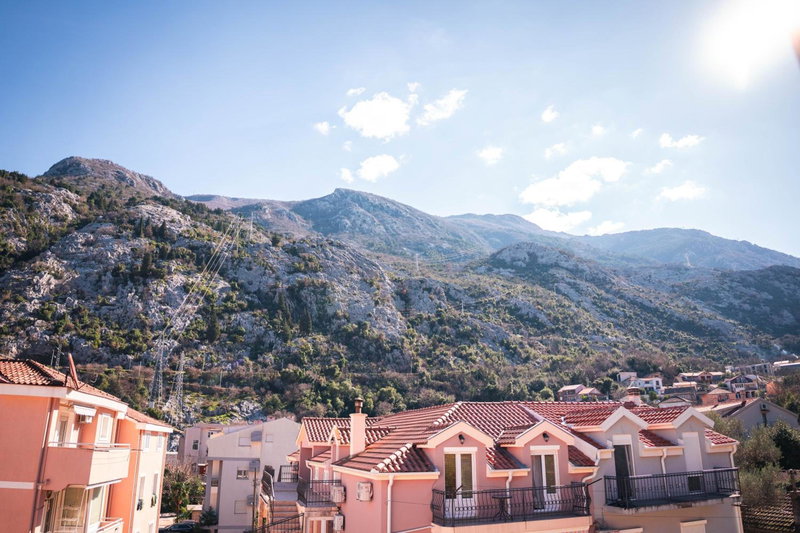 Marinero Apartments, Cetinje, Montenegro