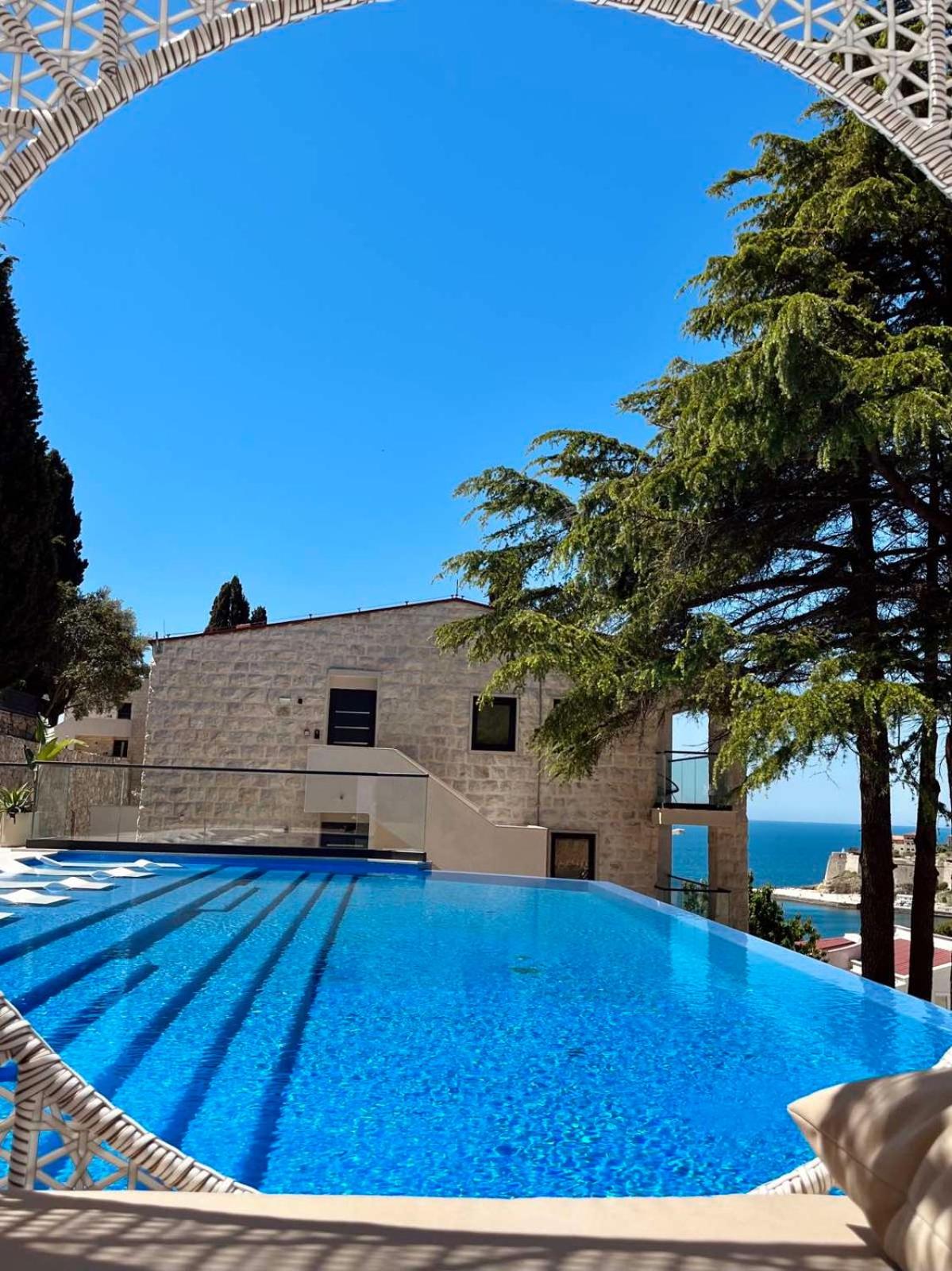 Hotel · The New Hotel Mediteran - VILLA Edition, Ulcinj