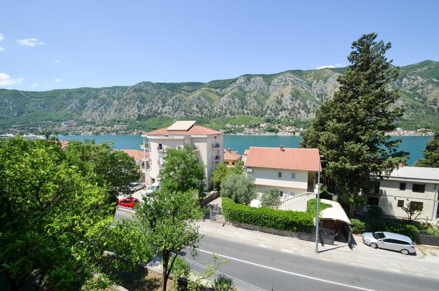 Bay View Apartments, Cetinje, Montenegro