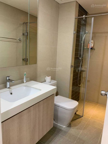 Apartment for sale in Ho Chi Minh City, Vietnam · Xi Grand Court · 3 rooms, 2 baths