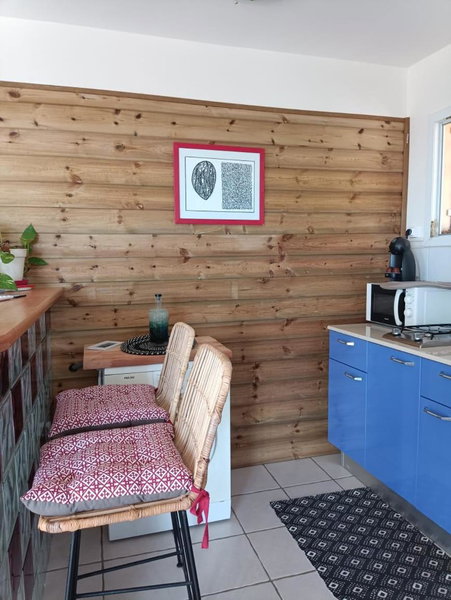 grand studio en bas de villa avec vue sur mer au Carbet, Le Carbet, Martinica