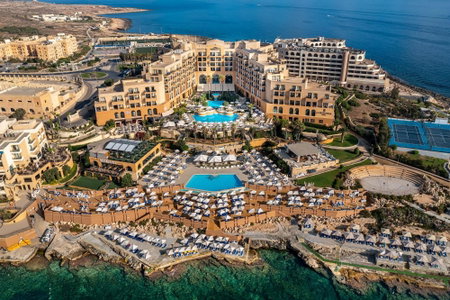 Corinthia St George's Bay, Sliema, Malte