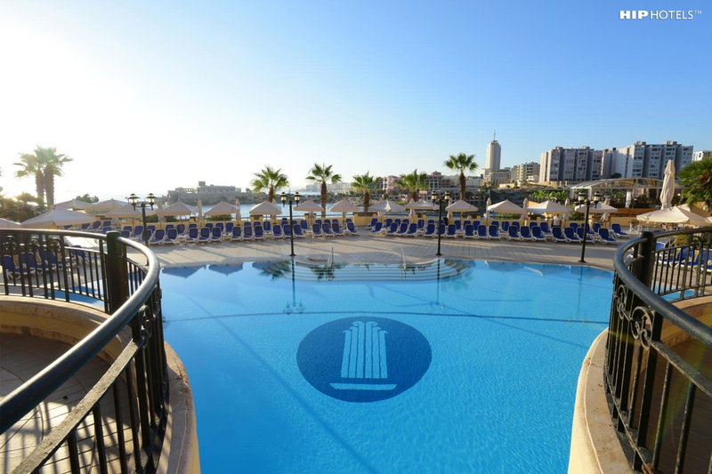 Corinthia St George's Bay, Sliema, Malte