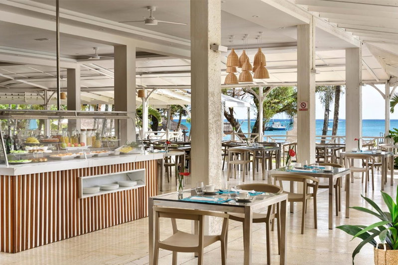 Coral Azur Beach Resort Mont Choisy, Mont Choisy, Маврикий
