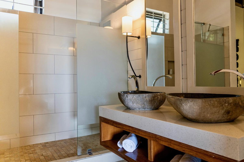 Constance Sakoa Boutik, Trou aux Biches, Mauritius