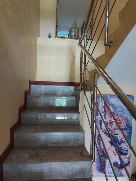 SkylineInn Hotel, Surinam, Маврикий