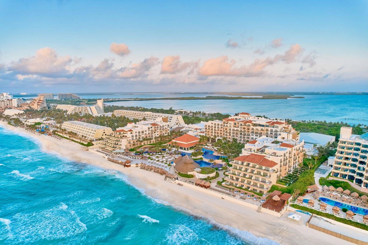 Отель · Fiesta Americana Condesa Cancun - All Inclusive, Cancun