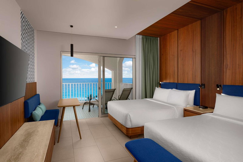 Hilton Cancun Mar Caribe All-Inclusive Resort, Cancun, Мексика