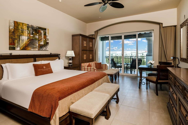 Holiday Inn Club Vacations Grand Residences All Inclusive, Puerto Morelos, Mexico