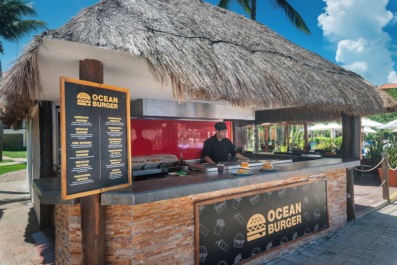 Ocean Coral & Turquesa All Inclusive, Puerto Morelos, Mexico