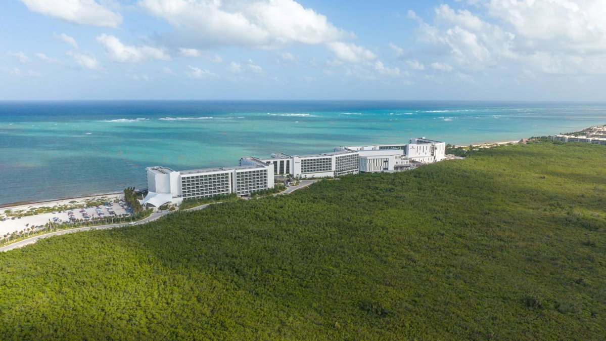 Hôtel · Hilton Cancun, an All-Inclusive Resort, Cancun