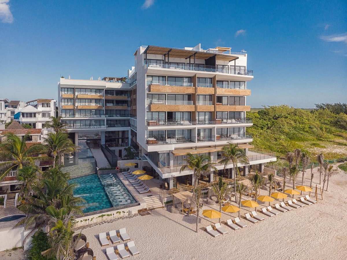 The Fives Oceanfront, Mexico