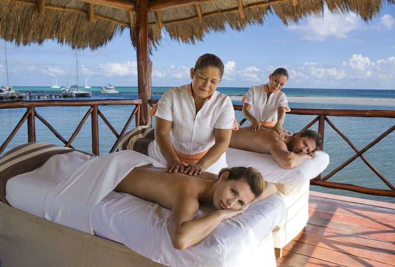 El Dorado Royale, Catamaran, Cenote, All & More Inclusive Adults Only, Playa del Carmen, Mexiko
