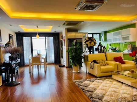 Apartment for sale in Hoang Mai, Vietnam · 96 Dinh Cong · 3 rooms, 2 baths