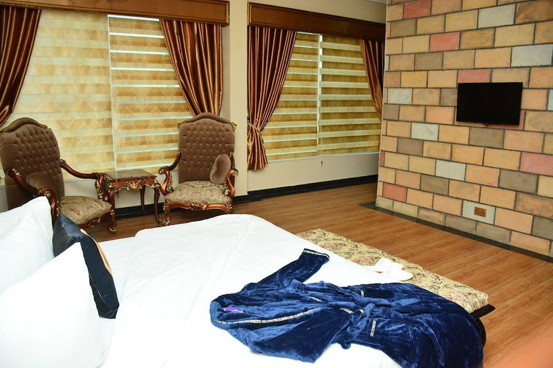 LJ Grand Resort, Asaba, Nigeria