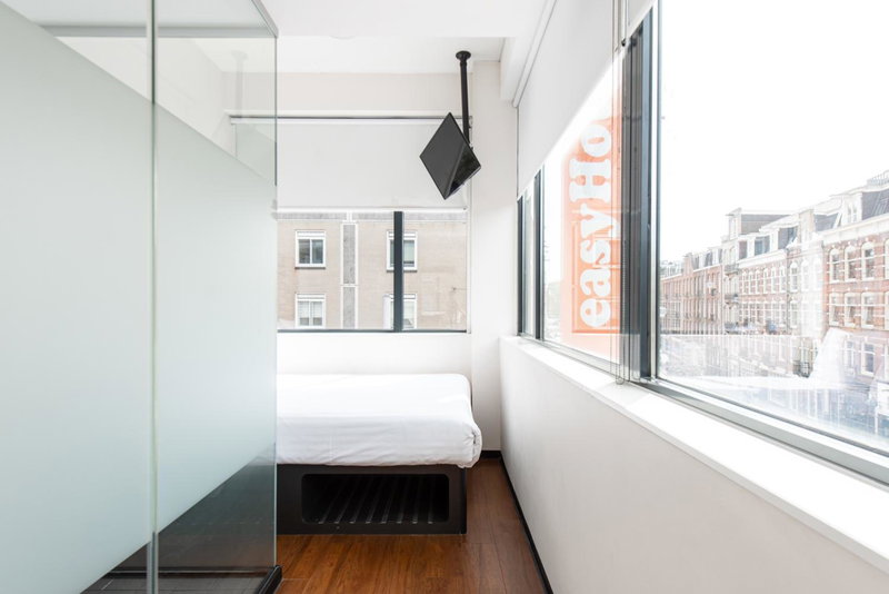 easyHotel Amsterdam City Centre South, Amsterdam, Pays-Bas