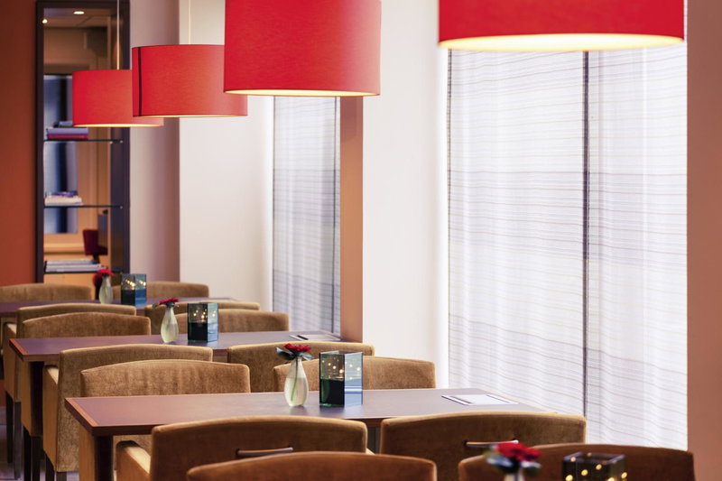 Mercure Hotel Groningen Martiniplaza, Groningen, The Netherlands
