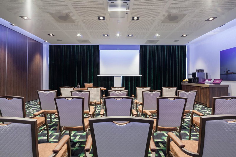 Van der Valk Hotel Oostzaan - Amsterdam, Zaandam, Нидерланды