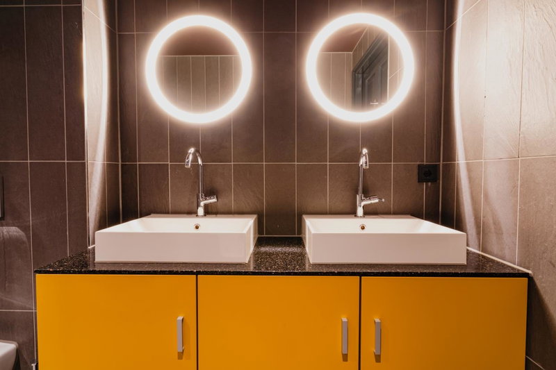 De Jonker Urban Suites, Amsterdam, Нидерланды