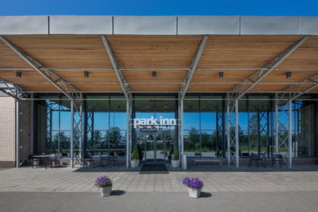 Park Inn by Radisson Oslo Airport Hotel West, Gardermoen, Noruega