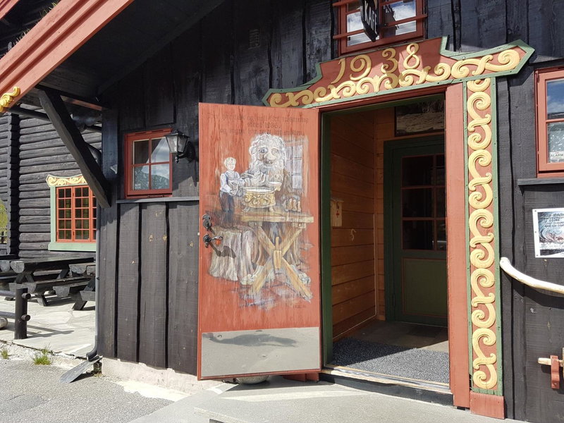 Dovregubbens Hall, Vålåsjø, Norway