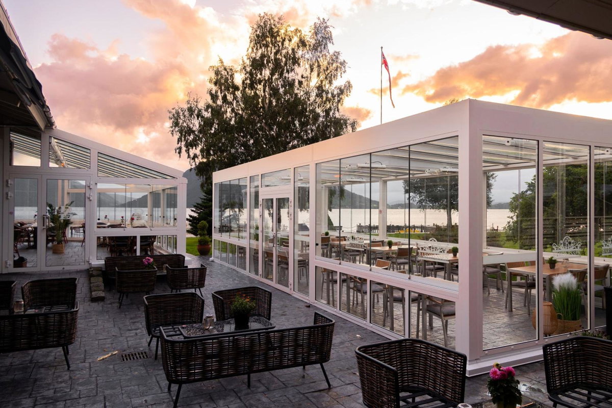 Hotel · Rosendal Fjordhotel, Rosendal