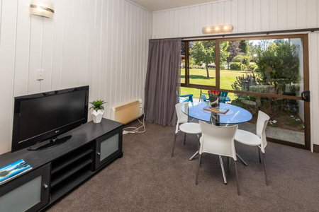 ASURE Explorer Motel & Apartments, Te Anau, New Zealand