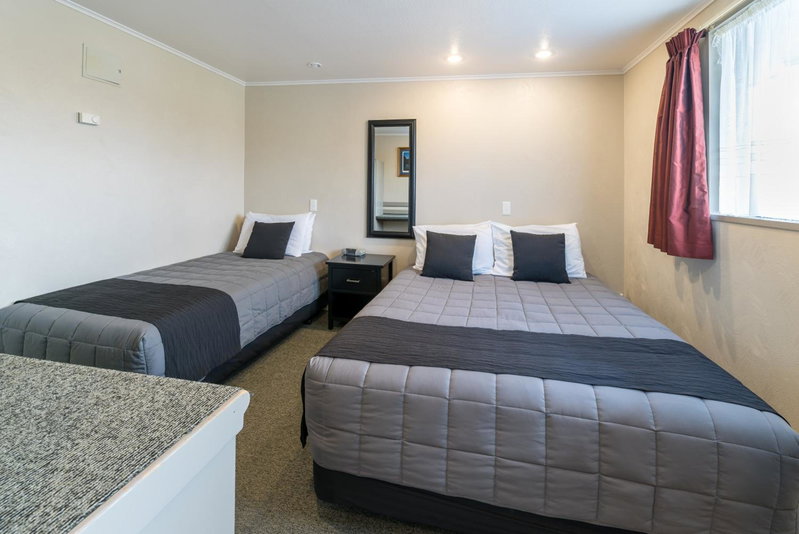 Lakeside Motel & Apartments, Te Anau, New Zealand