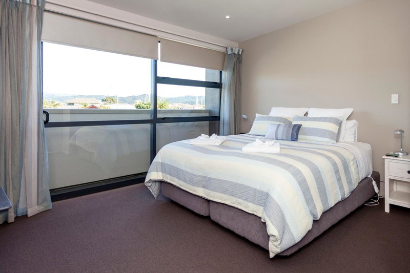 Sovereign Pier On The Waterways, Whitianga, New Zealand