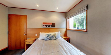 Distinction Te Anau Hotel & Villas, Te Anau, Новая Зеландия