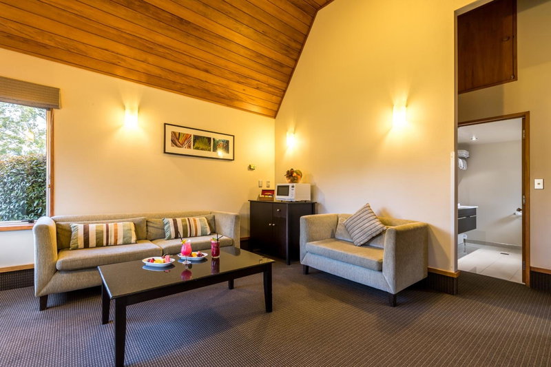 Distinction Te Anau Hotel & Villas, Te Anau, Новая Зеландия