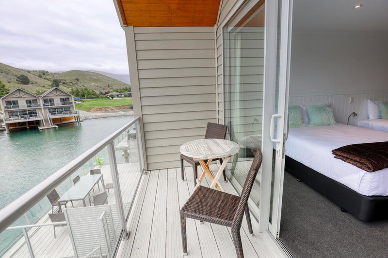 Lake Resort by Marsden, Cromwell, New Zealand