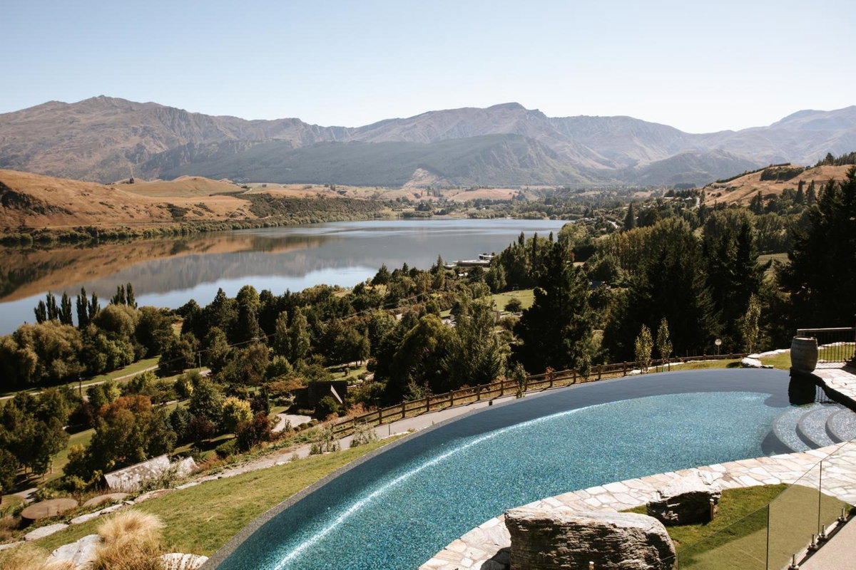 Отель · Stoneridge Estate, Queenstown