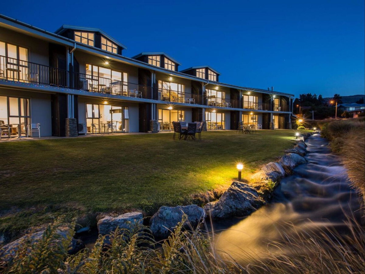 Отель · Clearbrook Motel & Serviced Apartments, Wanaka