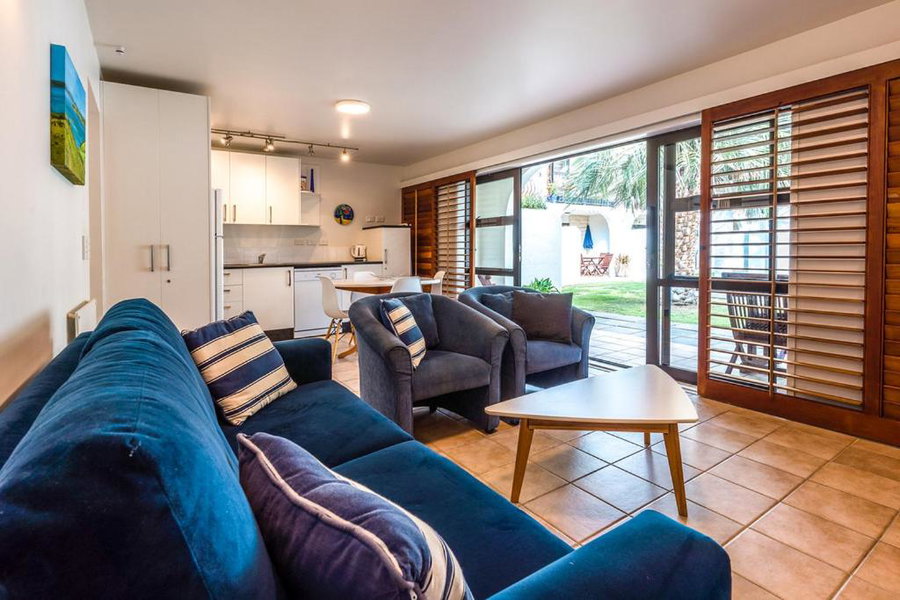 Onetangi Beach Apartments, Onetangi, New Zealand