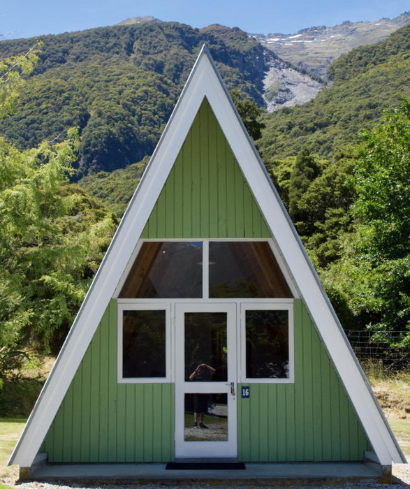 Wonderland Makarora Lodge, Makarora, New Zealand