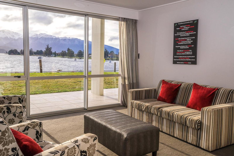 Marakura Deluxe Motel, Te Anau, New Zealand