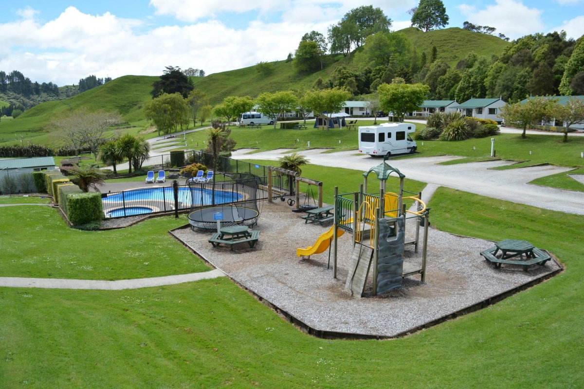 Hotel · Waitomo TOP 10 Holiday Park, Waitomo Caves