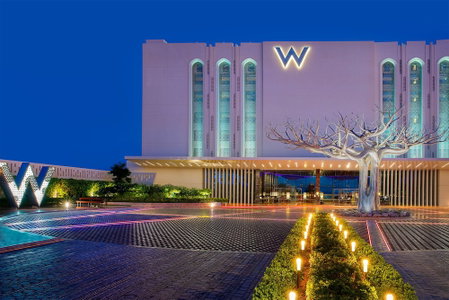 W Muscat, Muscat, Оман